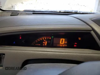 2003 Suzuki Aerio S z VIN JS2RA41SX35153655, wystawiony jako Copart lot #46746085 z przebiegiem 117 672 mil mil oraz Czysty tytuł • Clean title. Historia ofert i sprzedaży dostępna na DreamBid. Obrazek 9.