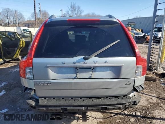 2010 Volvo XC90 z VIN YV4982CT8A1537760, wystawiony jako Copart lot #45089085 z przebiegiem 201 046 mil mil oraz Szkoda całkowita • Salvage title. Historia ofert i sprzedaży dostępna na DreamBid. Obrazek 6.