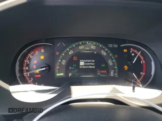 2025 Toyota RAV4 XLE Premium with VIN 2T3C1RFV4SW388253, listed as a Copart auction lot 57723695 with 1,137 mi miles and Salvage title. Bid and sale history available at DreamBid. Image 9.