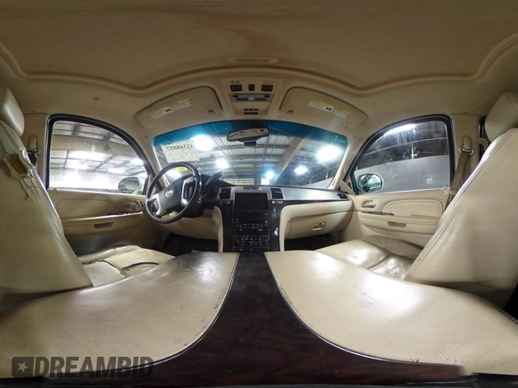 2007 Cadillac Escalade z VIN 1GYFK63837R238451, wystawiony jako IAAI lot #42368857 z przebiegiem 182 030 mil mil oraz . Historia ofert i sprzedaży dostępna na DreamBid. Obrazek 19.