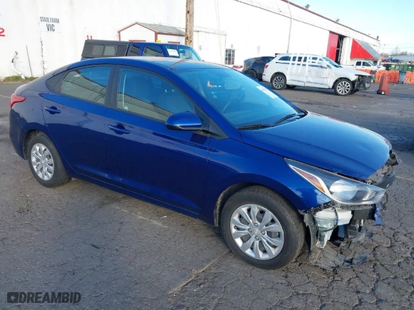2021 Hyundai Accent SE with VIN 3KPC24A61ME130559, listed as a IAAI auction lot 41370471 with 41,693 mi miles. Bid and sale history available at carsss.com. Image 1.