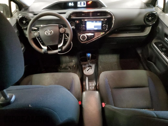 2018 Toyota Prius One with VIN JTDKDTB33J1613084, listed as a Copart auction lot 53308655 with 70,509 mi miles and Clean Title. Bid and sale history available at DreamBid. Image 8.
