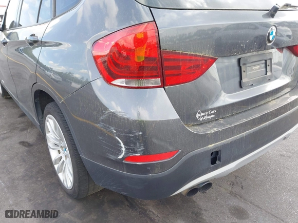 2014 BMW X1 sDrive28i with VIN WBAVM1C52EVW56134, listed as a IAAI auction lot 41941829 with 85,839 mi miles. Bid and sale history available at carsss.com. Image 6.