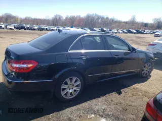 2013 Mercedes-Benz E 350 Luxury with VIN WDDHF8JB6DA661022, listed as a Copart auction lot 52030585 with 165,279 mi miles and Salvage Title. Bid and sale history available at DreamBid. Image 3.