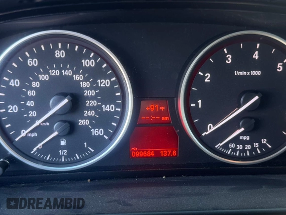 2008 BMW 5 Series 535xi with VIN WBANV93548CZ63624, listed as a Copart auction lot 55372035 with 99,684 mi miles and Clean Title. Bid and sale history available at carsss.com. Image 8.