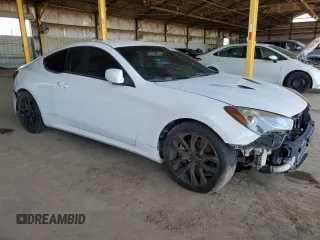 2013 Hyundai Genesis Coupe 2.0T with VIN KMHHT6KD6DU083957, listed as a Copart auction lot 59933145 with 114,276 mi miles and Clean title. Bid and sale history available at DreamBid. Image 4.