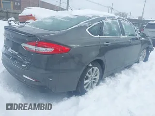 2020 Ford Fusion Plug-In Hybrid Titanium with VIN 3FA6P0SU7LR228092, listed as a IAAI auction lot 41565046 with 0 mi miles. Bid and sale history available at carsss.com. Image 4.