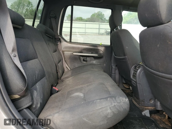2004 Ford Explorer Sport Trac XLS z VIN 1FMDU67K74UA39405, wystawiony jako Copart lot #54615825 z przebiegiem 194 274 mil mil oraz Szkoda całkowita • Salvage title. Historia ofert i sprzedaży dostępna na DreamBid. Obrazek 10.