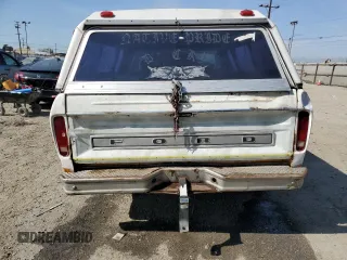 1974 Ford F-250 с VIN F25JRU24401, выставлен на аукционе Copart как лот 51706305 с пробегом 93 783 миль миль и Списание • Salvage title. История ставок и продаж доступна на DreamBid. Изображение 6.