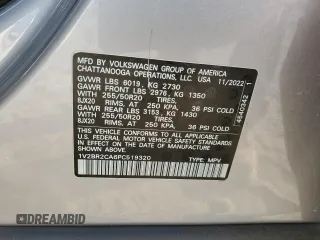 2023 Volkswagen Atlas SEL z VIN 1V2BR2CA6PC519320, wystawiony jako Copart lot #69646164 z przebiegiem 31 363 mil mil oraz Szkoda całkowita • Salvage title. Historia ofert i sprzedaży dostępna na DreamBid. Obrazek 13.