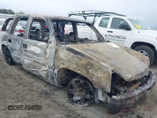 2005 Cadillac Escalade z VIN 1GYEC63N45R217863, wystawiony jako IAAI lot #41913229 z przebiegiem Nie podano mil oraz . Historia ofert i sprzedaży dostępna na DreamBid. Obrazek 1.