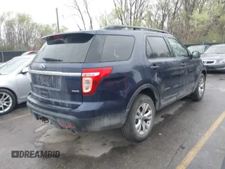 2011 Ford Explorer with VIN 1FMHK8B87BGA40127, listed as a IAAI auction lot 41912489 with 228,512 mi miles and . Bid and sale history available at DreamBid. Image 4.