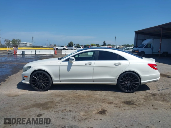 2012 Mercedes-Benz CLS 550 с VIN WDDLJ7DB4CA011280, выставлен на аукционе IAAI как лот 42058356 с пробегом 137 075 миль миль и . История ставок и продаж доступна на DreamBid. Изображение 14.