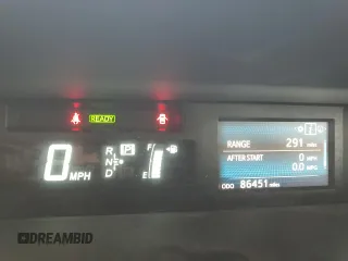 2015 Toyota Prius Two z VIN JTDZN3EUXFJ032995, wystawiony jako Copart lot #59794985 z przebiegiem 86 451 mil mil oraz Szkoda całkowita • Salvage title. Historia ofert i sprzedaży dostępna na DreamBid. Obrazek 9.