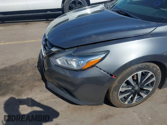 2018 Nissan Altima SR with VIN 1N4AL3AP5JC243138, listed as a IAAI auction lot 41750643 with 123,601 mi miles and . Bid and sale history available at carsss.com. Image 19.