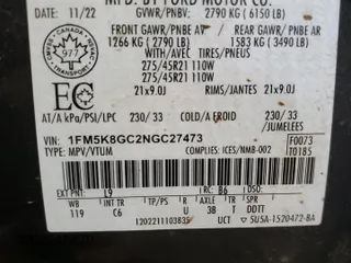 2022 Ford Explorer ST z VIN 1FM5K8GC2NGC27473, wystawiony jako Copart lot #49190175 z przebiegiem 28 611 mil mil oraz Nie do naprawy • Non repairable. Historia ofert i sprzedaży dostępna na DreamBid. Obrazek 14.