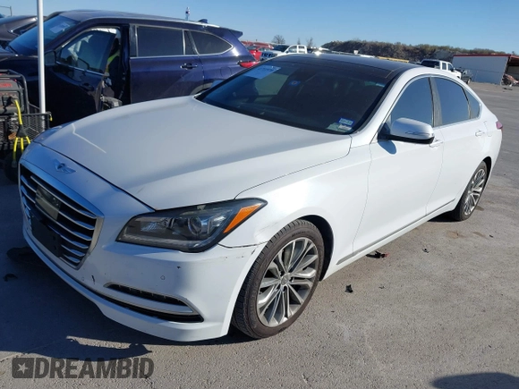 2015 Hyundai Genesis 3.8L with VIN KMHGN4JE1FU059833, listed as a IAAI auction lot 41711970 with 159,061 mi miles. Bid and sale history available at carsss.com. Image 18.