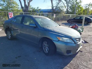 2011 Toyota Camry LE with VIN 4T4BF3EK4BR127074, listed as a IAAI auction lot 41816896 with 215,675 mi miles. Bid and sale history available at carsss.com. Image 1.