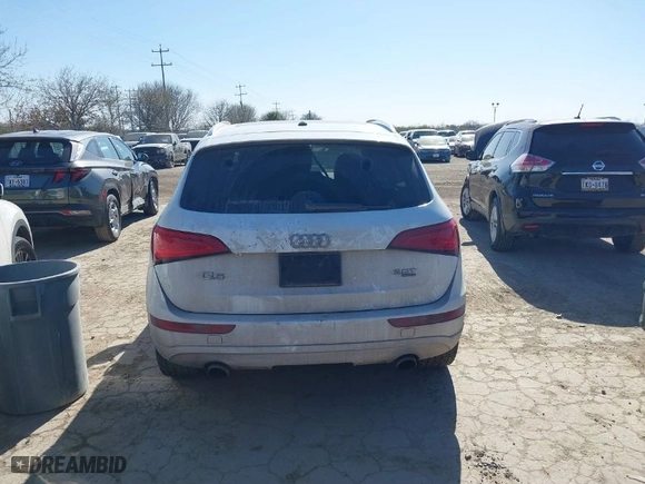 2014 Audi Q5 Premium Plus with VIN WA1LFAFP7EA036480, listed as a IAAI auction lot 41684333 with 185,914 mi miles. Bid and sale history available at carsss.com. Image 16.