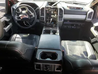2017 Ford F-250 Lariat with VIN 1FT7W2BT1HEC30760, listed as a Copart auction lot 48544695 with 164,314 mi miles and Clean title. Bid and sale history available at DreamBid. Image 8.