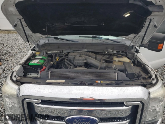 2016 Ford F-250 XL z VIN 1FT7W2A61GEC04430, wystawiony jako Copart lot #52383415 z przebiegiem 136 451 mil mil oraz Szkoda całkowita • Salvage title. Historia ofert i sprzedaży dostępna na DreamBid. Obrazek 11.