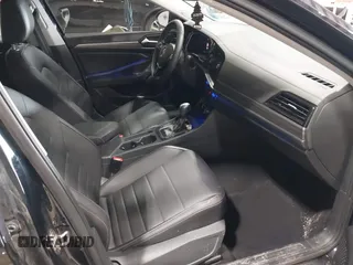 2021 Volkswagen Jetta SEL with VIN 3VWE57BU0MM093120, listed as a IAAI auction lot 42028835 with 39,986 mi miles and . Bid and sale history available at DreamBid. Image 5.