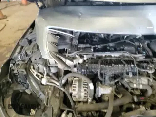 2018 Volvo S60 Inscription z VIN LYV402TK3JB173011, wystawiony jako Copart lot #64263145 z przebiegiem 88 707 mil mil oraz Szkoda całkowita • Salvage title. Historia ofert i sprzedaży dostępna na DreamBid. Obrazek 16.