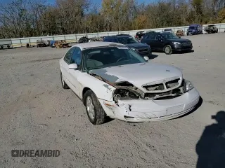 2002 Mercury Sable GS with VIN 1MEFM50U22G649595, listed as a Copart auction lot 82241114 with 210,635 mi miles and Salvage Title. Bid and sale history available at DreamBid. Image 10.