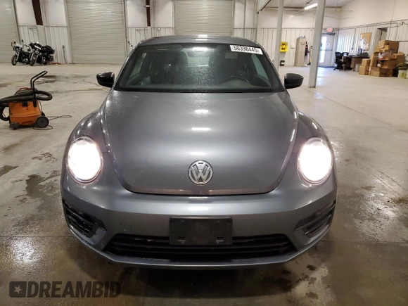 2017 Volkswagen Beetle Fleet with VIN 3VWF17AT9HM604385, listed as a Copart auction lot 50398445 with 81,995 mi miles and Salvage title. Bid and sale history available at DreamBid. Image 5.