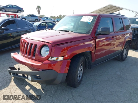 2016 Jeep Patriot Sport with VIN 1C4NJPBA4GD670087, listed as a IAAI auction lot 42141021 with 107,888 mi miles. Bid and sale history available at carsss.com. Image 2.
