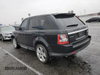 2012 Land Rover Range Rover Sport HSE Lux z VIN SALSK2D47CA755679, wystawiony jako Copart lot #48164395 z przebiegiem 96 856 mil mil oraz Szkody całkowita. Historia ofert i sprzedaży dostępna na DreamBid. Obrazek 2.