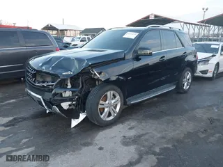 2012 Mercedes-Benz M-Class ML 350 BlueTEC with VIN 4JGDA2EB5CA019951, listed as a IAAI auction lot 41114219 with 116,804 mi miles. Bid and sale history available at carsss.com. Image 19.