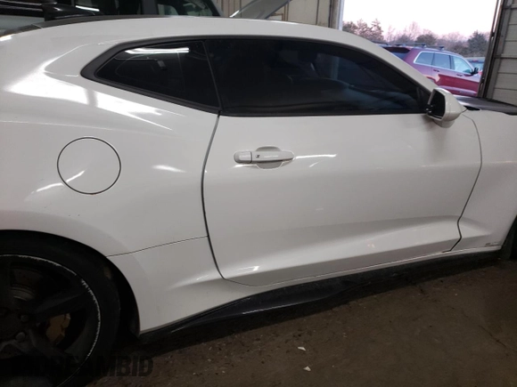 2017 Chevrolet Camaro 2SS z VIN 1G1FH1R73H0179941, wystawiony jako Copart lot #41758925 z przebiegiem 157 646 mil mil oraz Szkoda całkowita • Salvage title. Historia ofert i sprzedaży dostępna na DreamBid. Obrazek 12.