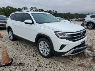 2021 Volkswagen Atlas SEL with VIN 1V2ER2CA5MC573264, listed as a Copart auction lot 84921024 with 88,994 mi miles and Salvage title. Bid and sale history available at DreamBid. Image 4.