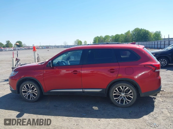 2018 Mitsubishi Outlander ES with VIN JA4AD2A33JZ040254, listed as a IAAI auction lot 42044855 with 141,230 mi miles and . Bid and sale history available at DreamBid. Image 14.