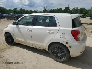 2008 Scion xD z VIN JTKKU10498J019764, wystawiony jako Copart lot #58905765 z przebiegiem Nie podano mil oraz Tytuł czysty. Historia ofert i sprzedaży dostępna na DreamBid. Obrazek 2.