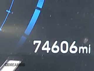 2019 Hyundai Santa Fe Limited z VIN 5NMS5CAA1KH136238, wystawiony jako IAAI lot #42314285 z przebiegiem 74 606 mil mil oraz . Historia ofert i sprzedaży dostępna na DreamBid. Obrazek 15.