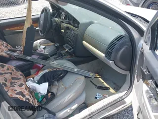 2000 Cadillac Catera z VIN W06VR54R0YR087456, wystawiony jako IAAI lot #42155135 z przebiegiem Nie podano mil oraz . Historia ofert i sprzedaży dostępna na DreamBid. Obrazek 5.