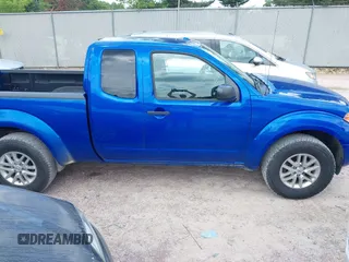 2015 Nissan Frontier SV with VIN 1N6AD0CW1FN767065, listed as a IAAI auction lot 42684729 with 142,212 mi miles and . Bid and sale history available at DreamBid. Image 14.