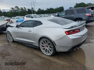 2016 Chevrolet Camaro 2SS with VIN 1G1FH1R71G0121101, listed as a Copart auction lot 55875265 with 147,180 mi miles and Salvage title. Bid and sale history available at DreamBid. Image 2.