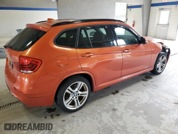 2014 BMW X1 sDrive28i z VIN WBAVM1C51EVW48218, wystawiony jako Copart lot #58146475 z przebiegiem 107 934 mil mil oraz Czysty tytuł • Clean title. Historia ofert i sprzedaży dostępna na DreamBid. Obrazek 3.