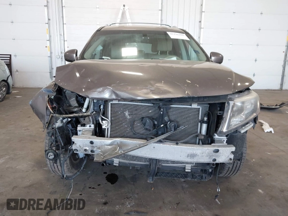 2014 Nissan Pathfinder SV with VIN 5N1AR2MM8EC677978, listed as a IAAI auction lot 42226299 with 159,939 mi miles and . Bid and sale history available at DreamBid. Image 12.