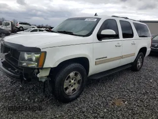 2010 Chevrolet Suburban LT with VIN 1GNUCJE02AR100256, listed as a Copart auction lot 49978905 with 257,826 mi miles and Salvage Title. Bid and sale history available at carsss.com. Image 1.