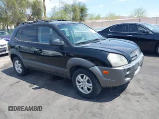 2006 Hyundai Tucson GLS with VIN KM8JN12D06U366159, listed as a IAAI auction lot 41981578 with 231,315 mi miles. Bid and sale history available at carsss.com. Image 1.