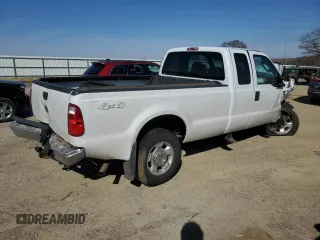 2010 Ford F-250 XL z VIN 1FTSX2BY1AEB41313, wystawiony jako Copart lot #48848615 z przebiegiem Nie podano mil oraz Szkody całkowita. Historia ofert i sprzedaży dostępna na DreamBid. Obrazek 3.