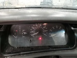 2000 Toyota Camry CE z VIN JT2BG22K8Y0445766, wystawiony jako Copart lot #55927725 z przebiegiem Nie podano mil oraz Czysty tytuł • Clean title. Historia ofert i sprzedaży dostępna na DreamBid. Obrazek 9.