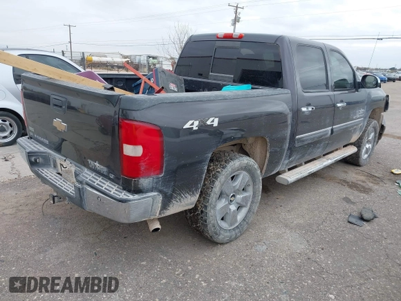2010 Chevrolet Silverado 1500 LT with VIN 3GCRCSE0XAG228684, listed as a IAAI auction lot 40975818 with 264,129 mi miles and . Bid and sale history available at DreamBid. Image 4.