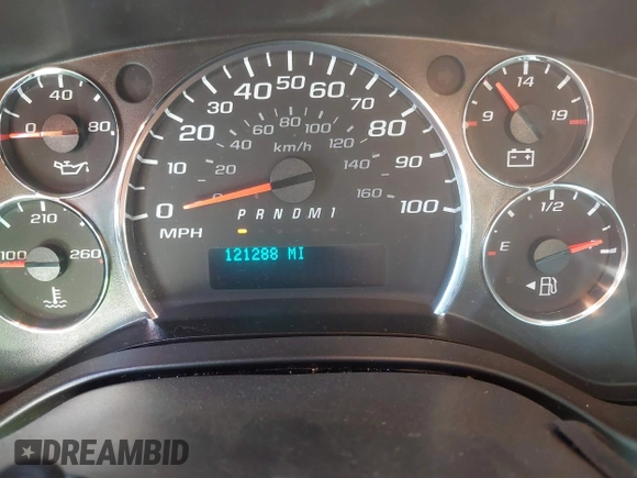 2018 Chevrolet Express Cargo with VIN 1GCWGAFP3J1343798, listed as a IAAI auction lot 40219592 with 121,288 mi miles and . Bid and sale history available at DreamBid. Image 16.