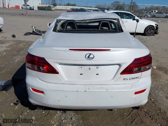 2012 Lexus IS 250C with VIN JTHFF2C28C2521444, listed as a IAAI auction lot 41354933 with 122418 miles. Bid and sale history available at carsss.com. Image 16.