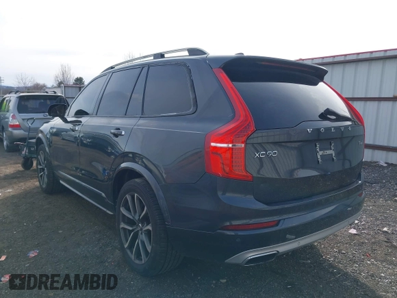 2016 Volvo XC90 T6 Momentum with VIN YV4A22PK0G1089068, listed as a IAAI auction lot 41819356 with 122,259 mi miles. Bid and sale history available at carsss.com. Image 3.